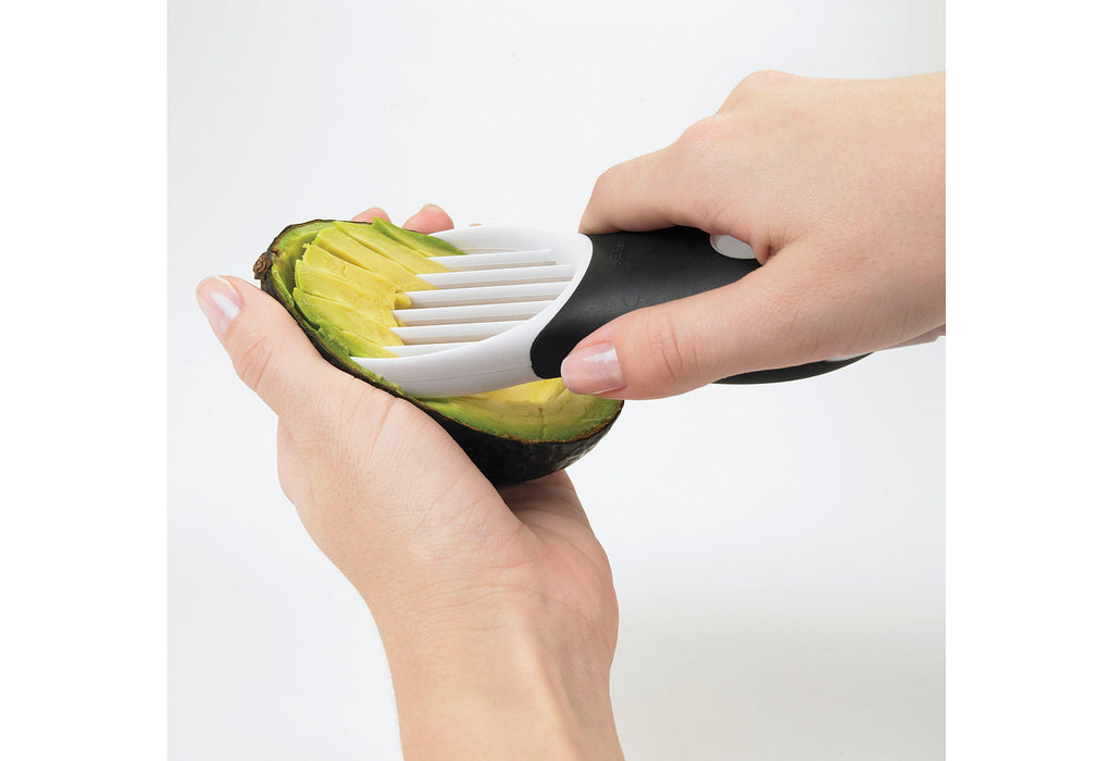 OXO Avocadoschneider 3in1 weiß