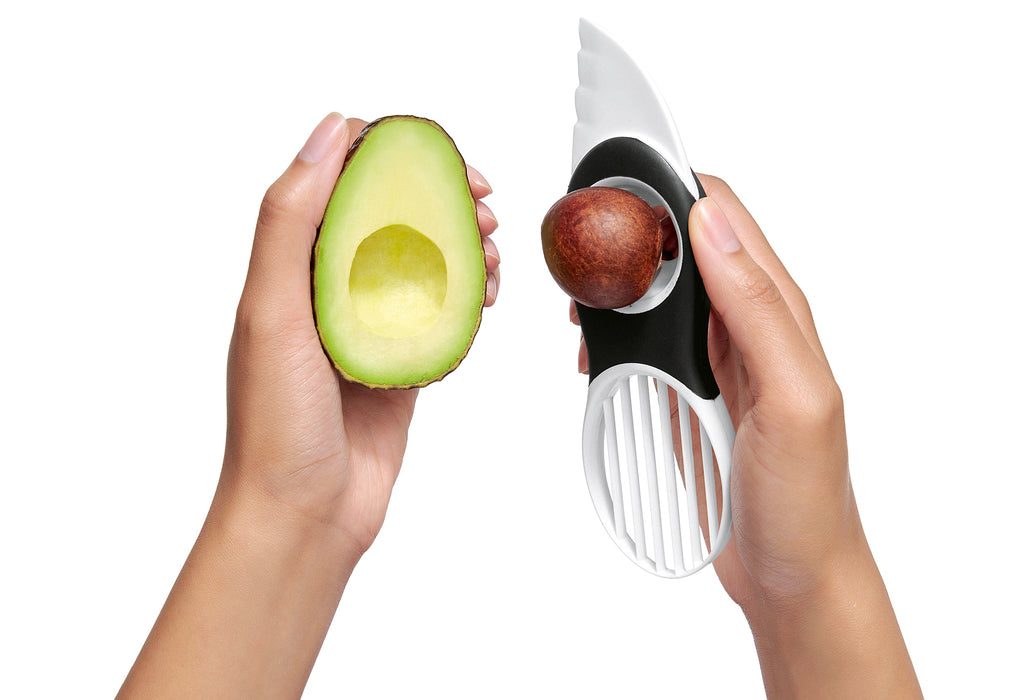 OXO Avocadoschneider 3in1 weiß