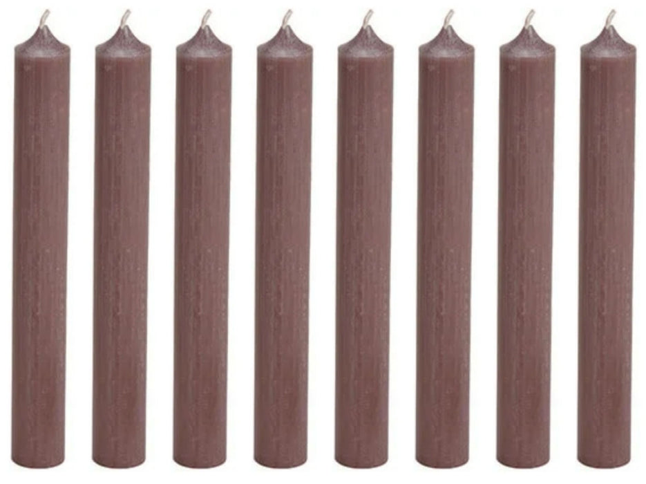 Set of 8 stick candles, classic design. Color “MUD GRAY ELEGANT”. 2 cm diameter, height 18 cm, approx. 6 hours burning time