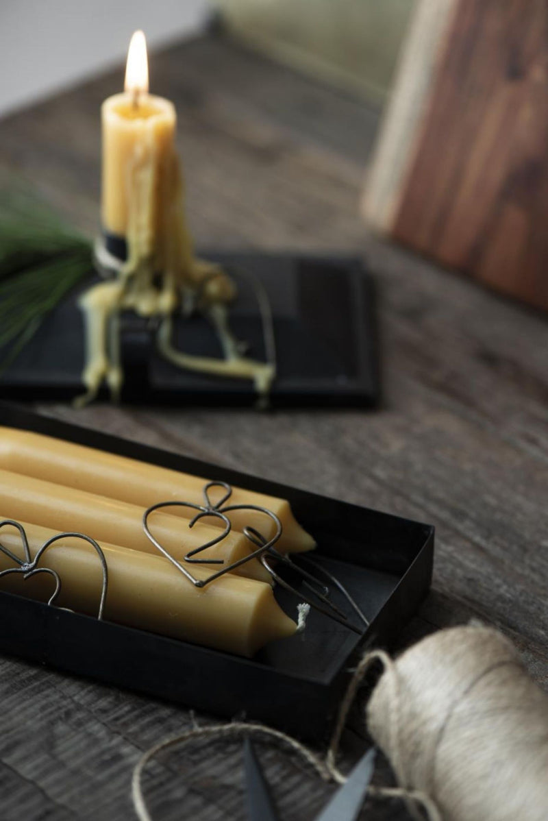 Tafelkerzen 8er Set, klassische Stabkerzen im Landhauslook. Farbe MUSTARD GELB,  2,2 cm Durchmesser, Höhe 11 cm