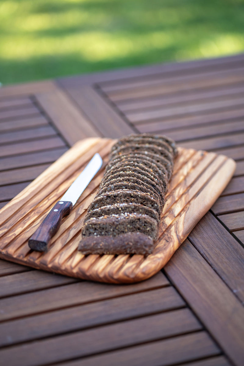 Doppelseitiges Schneidebrett, Brotschneidebrett mit Rillen