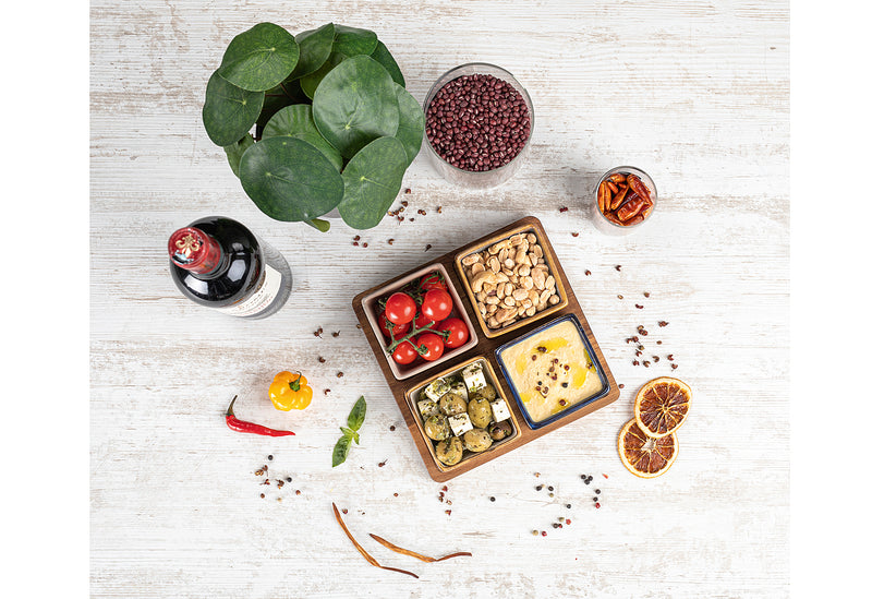 MORITZ&MORITZ Dipp Schalen Set eckig mit Akazienbrett 19x19x 4,1cm 5teilig