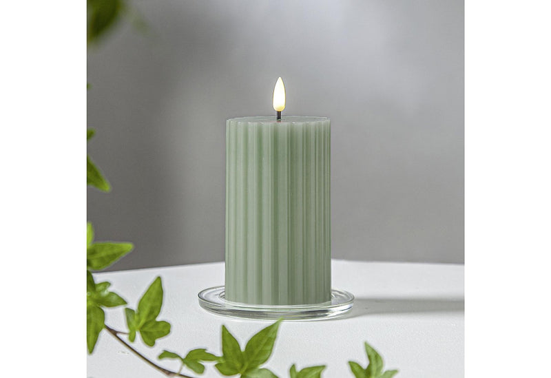 STAR TRADING LED Wachskerze Flamme Stripe Batterie Timer 15x7,5cm grün