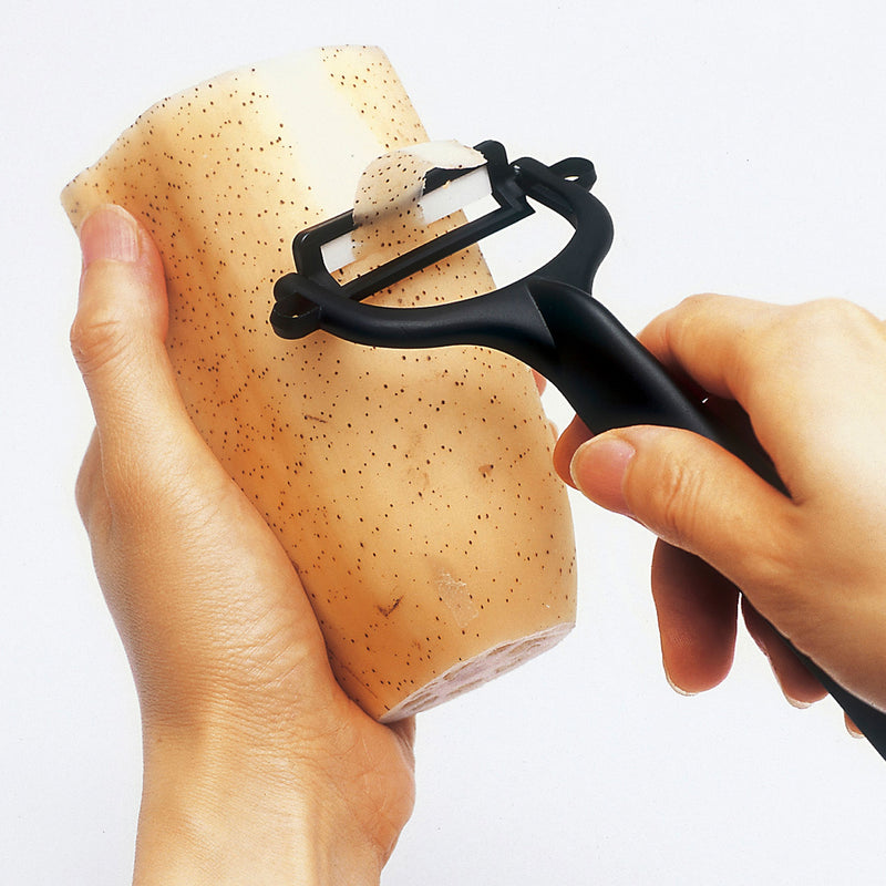 Sparschäler schwarz, Klinge: 4 cm