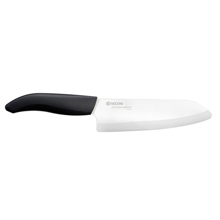 Das Keramik Santoku Messer, besitzt eine extrabreite, besonders scharfe Klinge (8,2 cm) für das ideale Zubereiten von Gemüse und Fisch. Klingenlänge: 16 cm