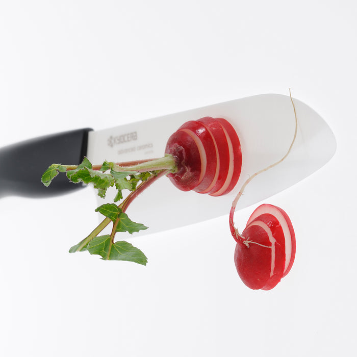 Kyocera Geschenkset inklusive Santoku- und Schälmesser