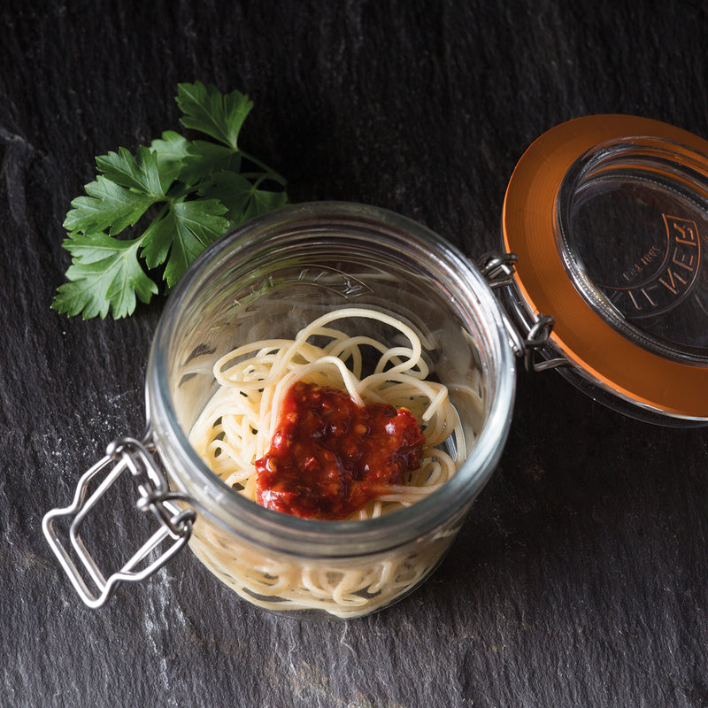 Beliebter Klassiker seit Generationen: das runde, klassische Kilner Bügelverschluss Glas