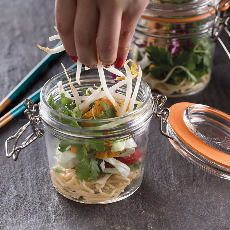 Beliebter Klassiker seit Generationen: das runde, klassische Kilner Bügelverschluss Glas