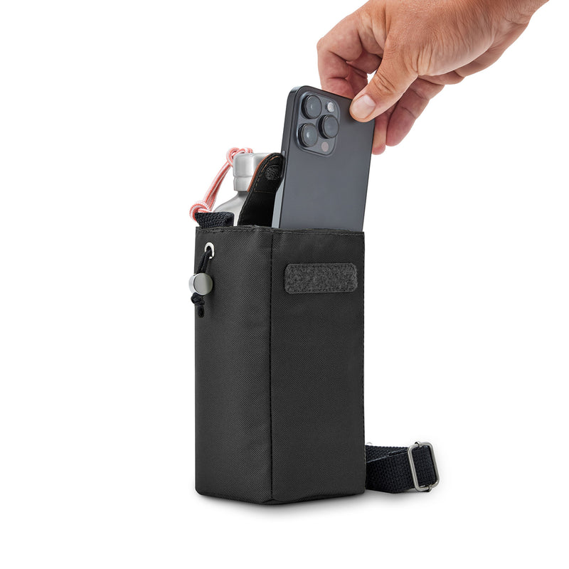 Isolierte Flaschen-Tasche, Schwarz