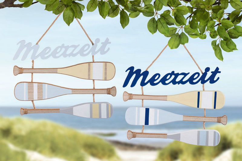 Maritimes Holzplankenschild, Modell: MEERZEIT Schrift DUNKELBLAU, Material Holz mit Sisalband , Maße 38 x 35 cm, Naturband Aufhängung, mit drei Rudern als Holzplanken, Neidfaktor incl.