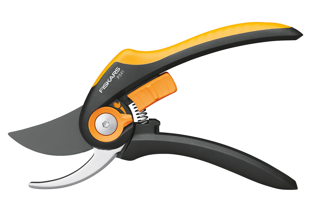 FISKARS Bypass-Gartenschere Plus SmartFit