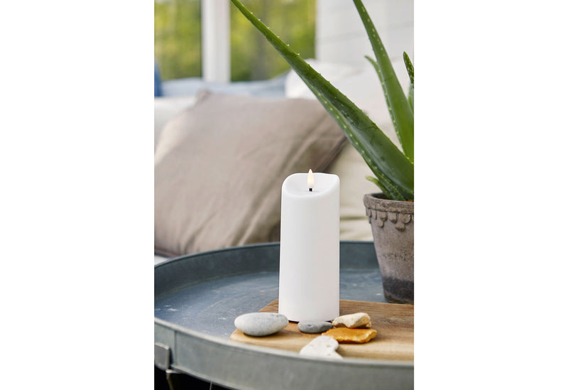 STAR TRADING LED Kerze Outdoor Flamme 18x7,5cm weiß