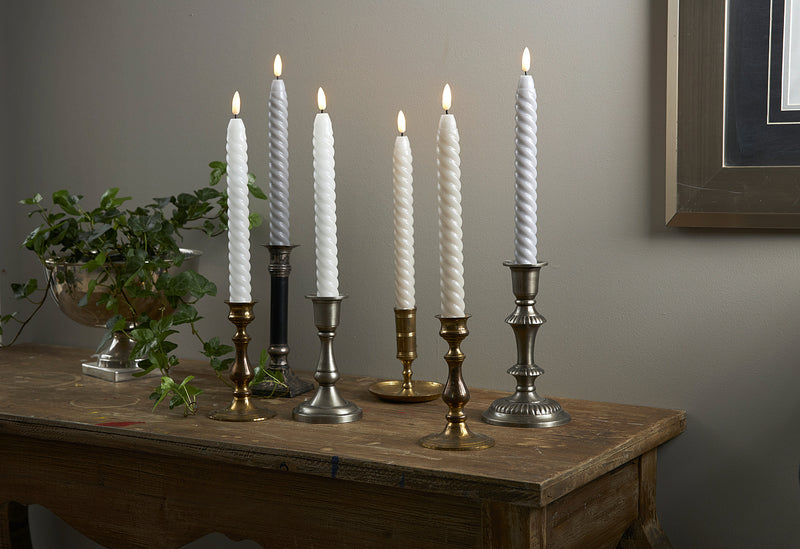 STAR TRADING LED-Echtwachs-Leuchterkerze Flamme Swirl Antique 25x2,3cm weiß 2Stück