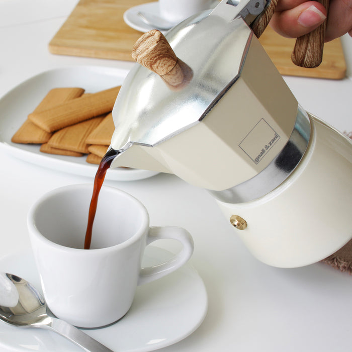 Die Venezia Espressokocher von Gnali&Zani verleihen italienisches Flair und bestes Kaffeearoma ? in modernen Pastelltönen.