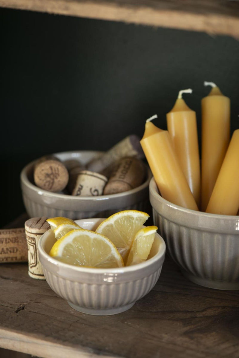 Tafelkerzen 8er Set, klassische Stabkerzen im Landhauslook. Farbe MUSTARD GELB,  2,2 cm Durchmesser, Höhe 11 cm