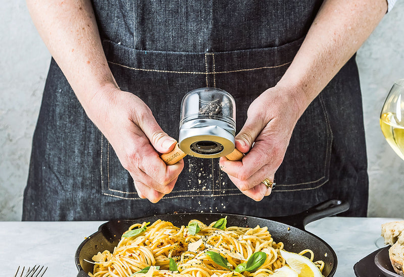 DREAMFARM Gewürzmühle Ortwo mit Holzgriffen
