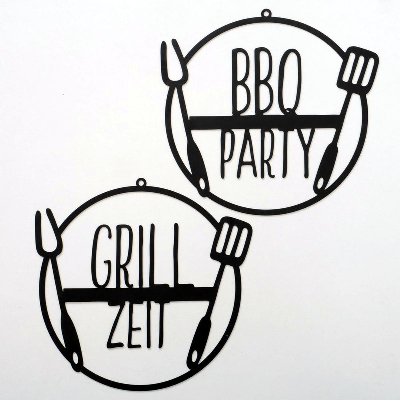 Großes ausgestanztes Griller Wandrelief Metallschild, Modell: BBQ PARTY, Maße 41 x 41 cm, schwarz matt, Schrift und Werkzeug im Look Cut Out, perfekte Geschenkidee