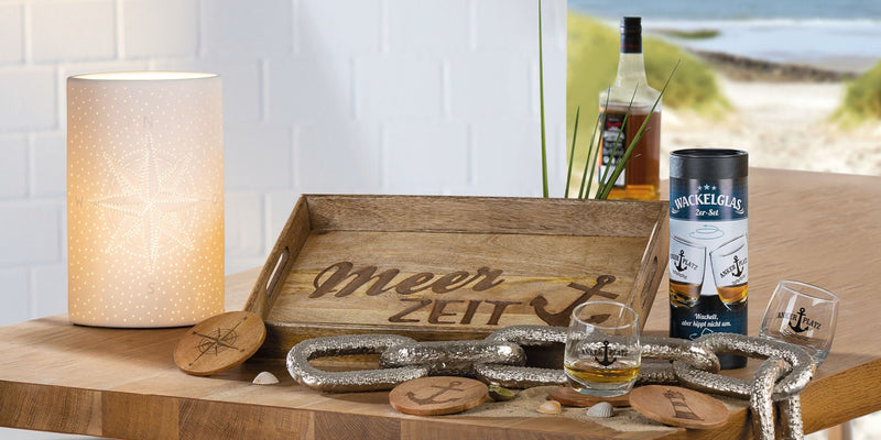 Grosses Vintage Maritimes Metallschild, Modell: HEUTE IST MIR NACH MEER, Material Metall , Maße 35 x 15 cm, weiss, blau, ideal für Garten, Terrasse, Bar, Cafe, Cafeteria oder einfach Zuhause.