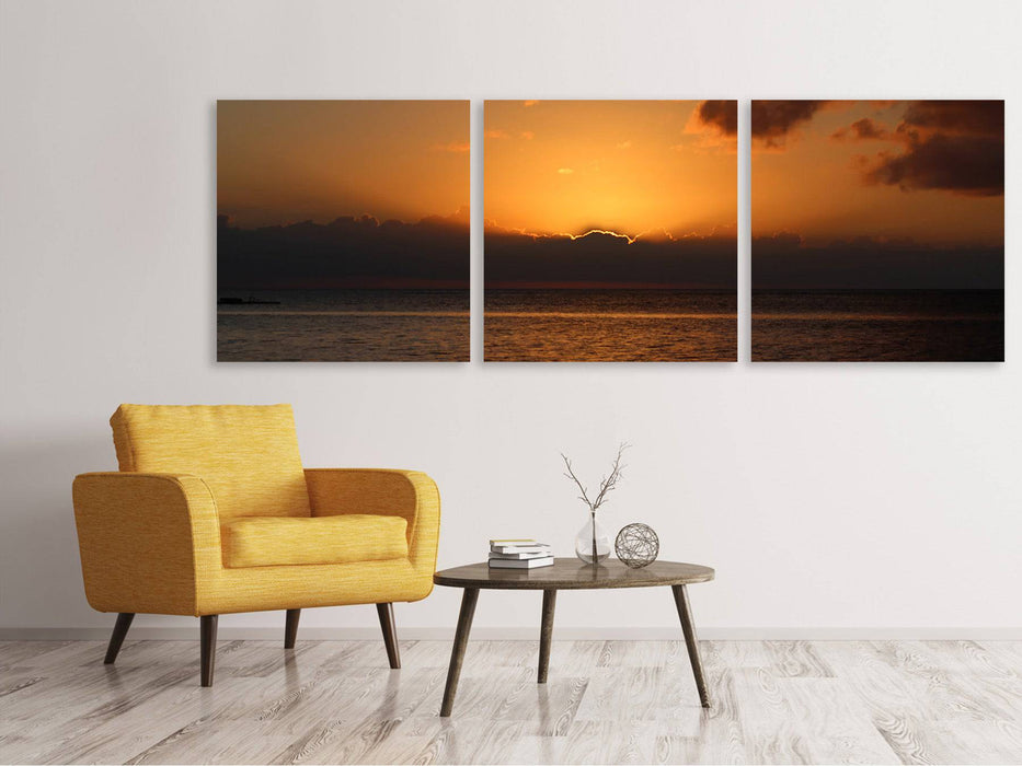 Tableau sur toile panoramique en 3 parties Beau lever de soleil sur la plage