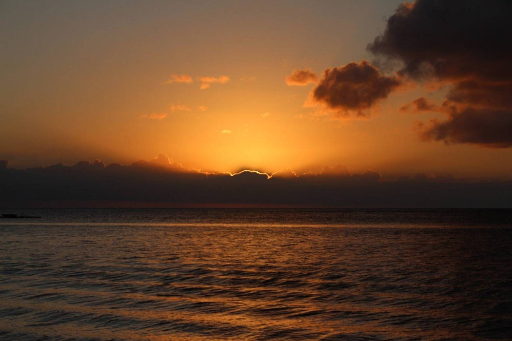 Fototapete Schöner Sonnenaufgang am Strand - Tag2 by Suzenna