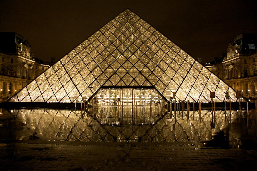 Fototapete Nachts am Louvre